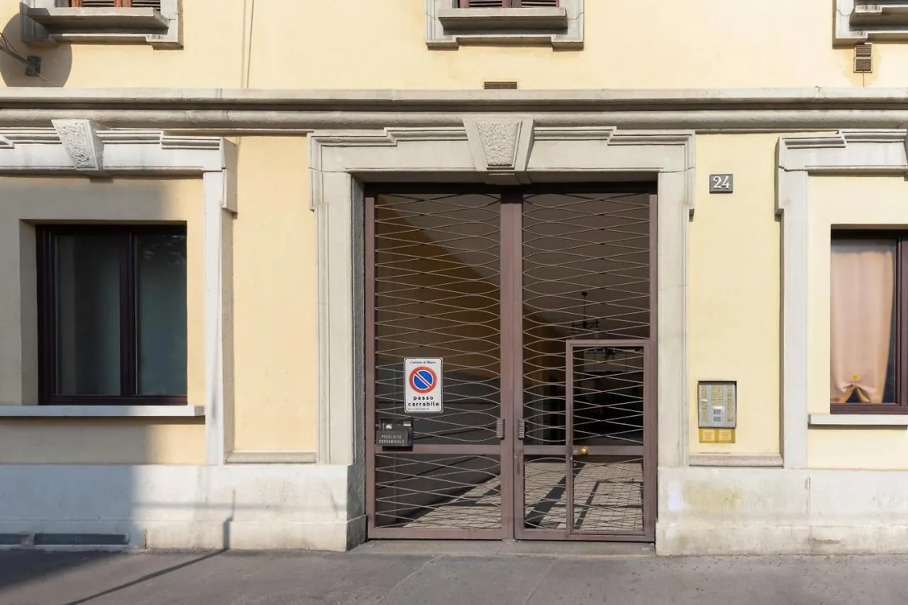 Apartment Casa Da Suite Hora Milan Italy
